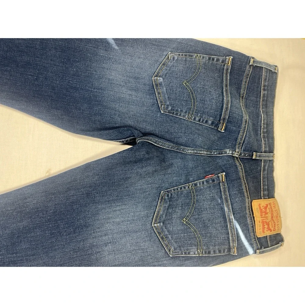 Levi's 502 Men's Taper Fit Jeans Blue Denim W31 L32 Water Less® Medium Wash